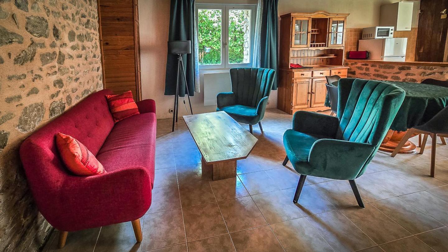 Broussas Hébergement de vacances Faux-la-Montagne